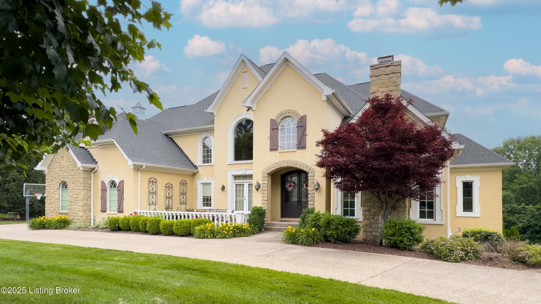 5905 Mt Pleasant Dr, Prospect - photo 1 of 92