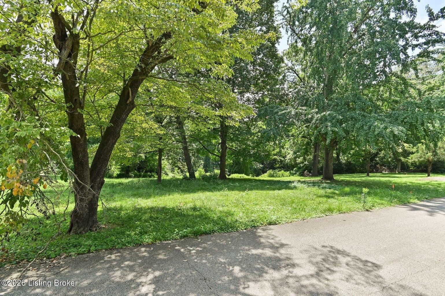 65 Warren Rd, Louisville - photo 1 of 10