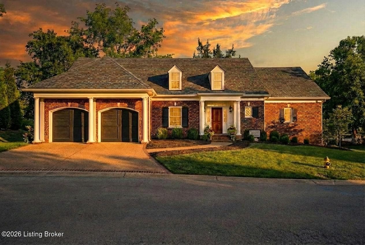 401 Stonehaven Commons Ct, Louisville - photo 1 of 46