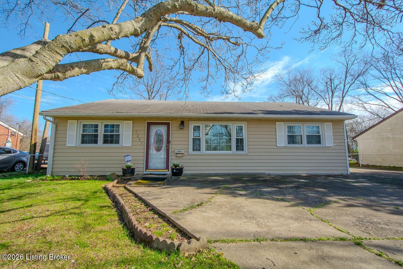 7207 Ethan Allen Way, Louisville - photo 1 of 32