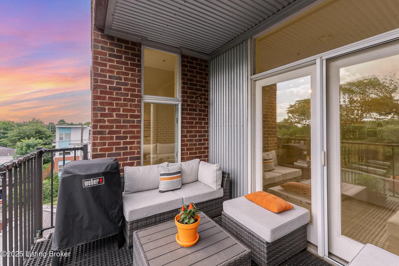 2011 Frankfort Ave, Louisville - photo 1 of 61