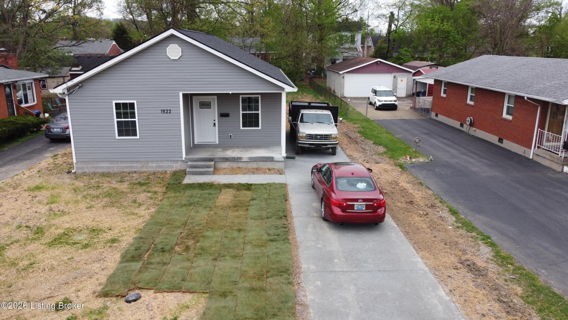 1522 Alma Ave, Louisville - photo 1 of 13