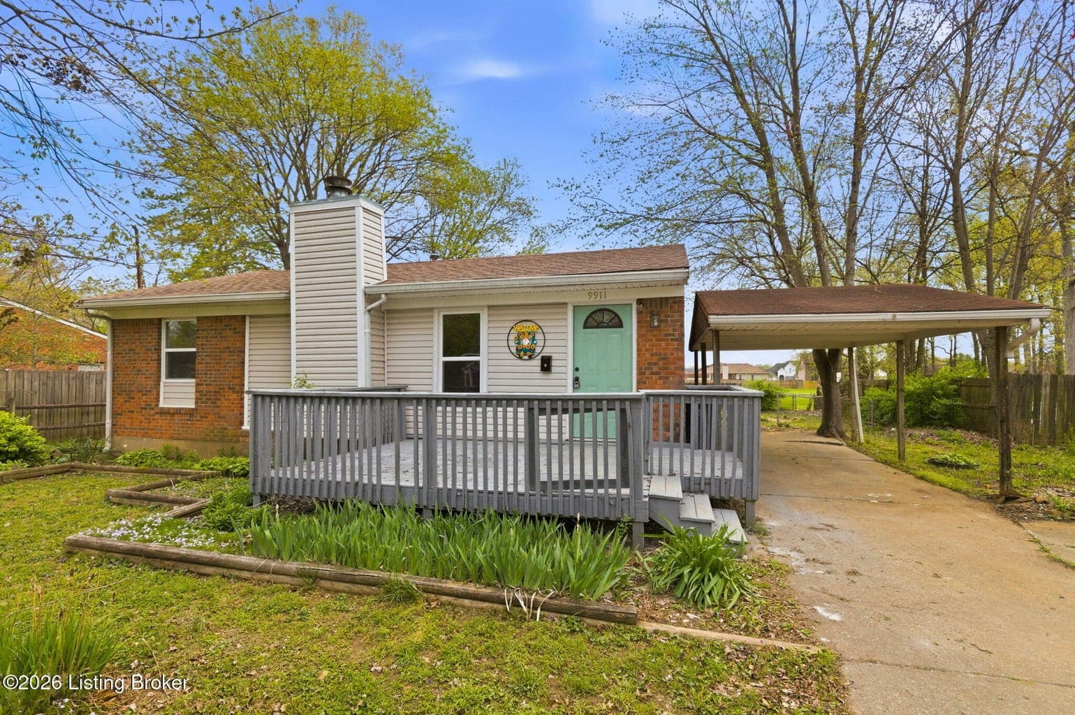 9911 Shirewick Way, Louisville - photo 1 of 53