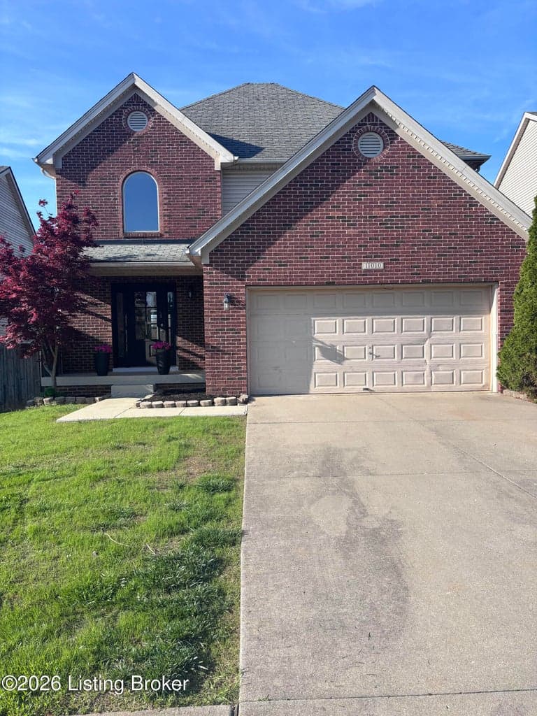 11010 Symington Cir, Louisville - photo 1 of 19