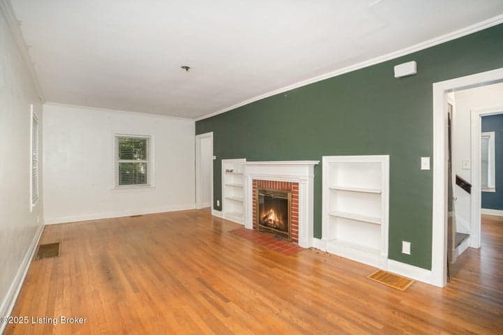 9208 Jefferson Ave, Louisville - photo 3 of 13