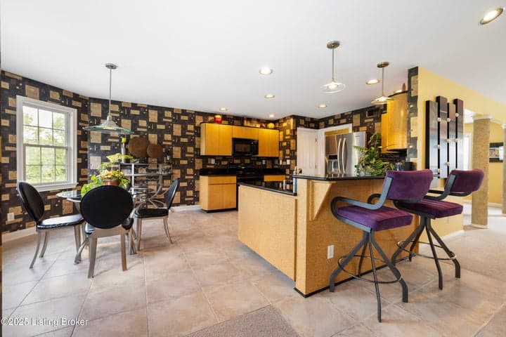 650 Foxmoore Dr, Taylorsville - photo 4 of 46