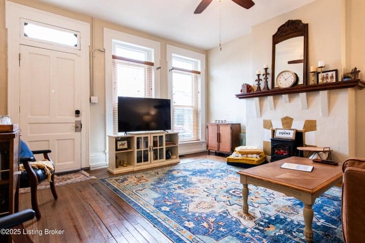 782 Shelby St, Louisville - photo 3 of 34