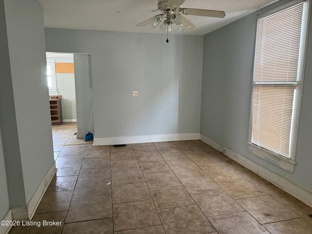 2703 Hale Ave, Louisville - photo 5 of 11