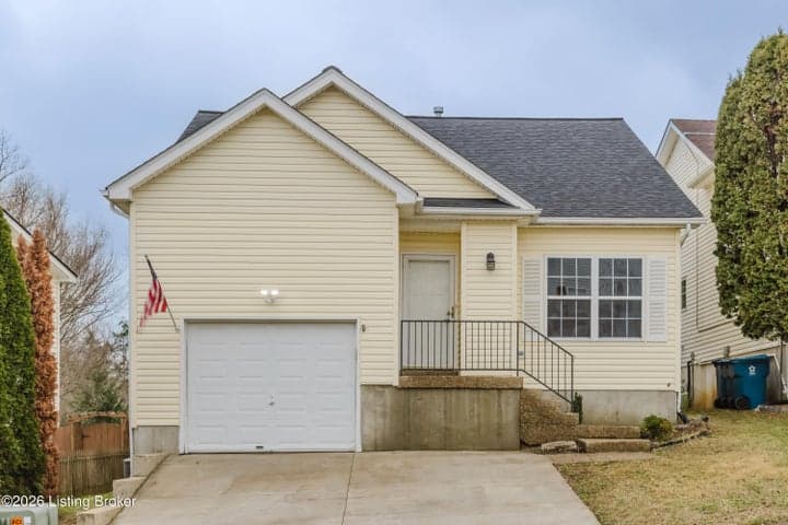 4118 Willowview Blvd, Louisville