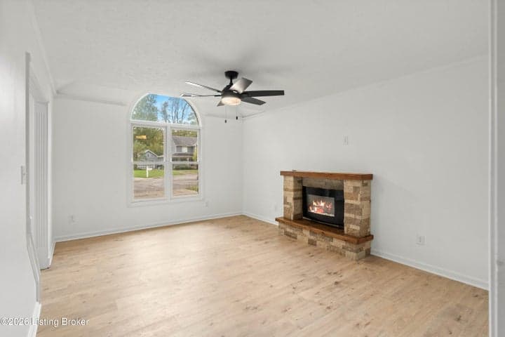 4809 Grecian Ct, Louisville - photo 5 of 38