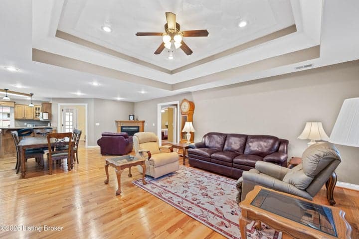 1936 Valley Hill Rd, Springfield - photo 4 of 38