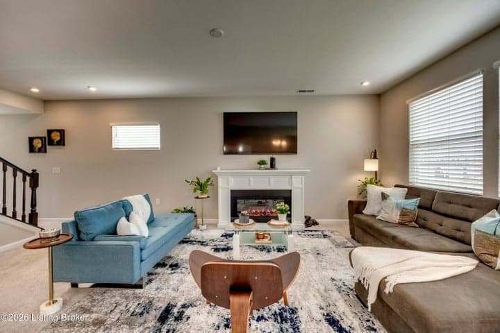 148 Harvest Point Way, Mt Washington - photo 5 of 52