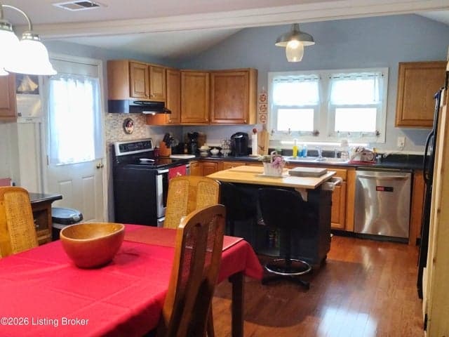 300 Dutchmans Creek Rd, Taylorsville - photo 4 of 17