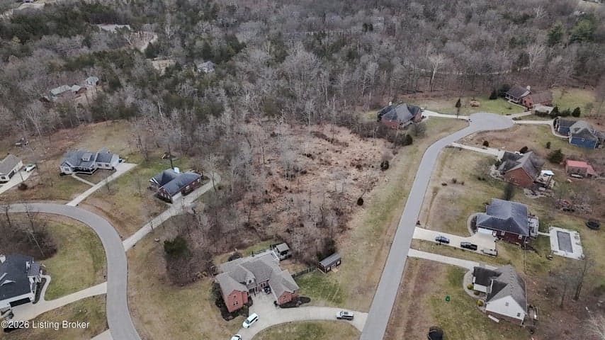 2905 Salt Lick Rd, Crestwood - photo 4 of 11