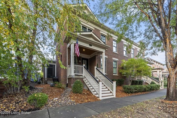 9405 Delphinium St, Prospect - photo 2 of 70