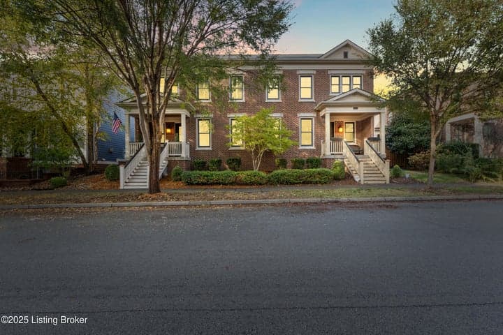 9405 Delphinium St, Prospect - photo 5 of 70