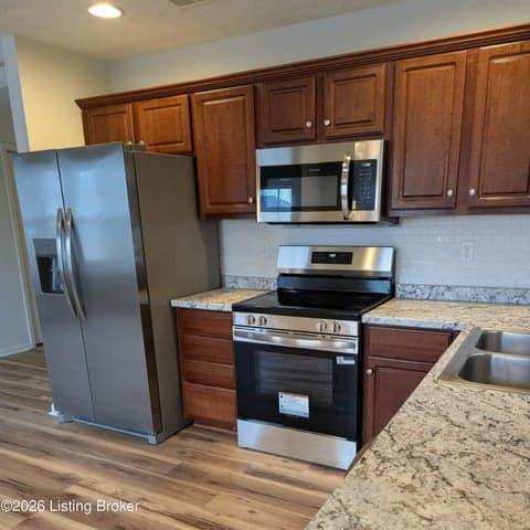 436 Hensley Rd, Shepherdsville - photo 5 of 21