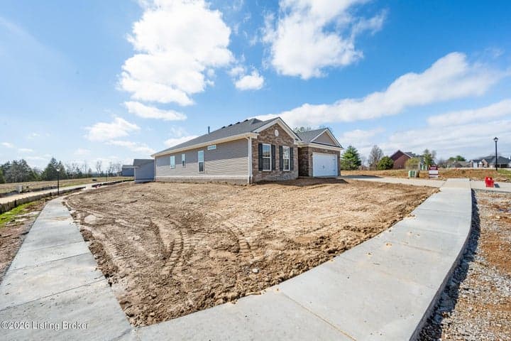 10916 Blacksmith Rd, Louisville - photo 4 of 36