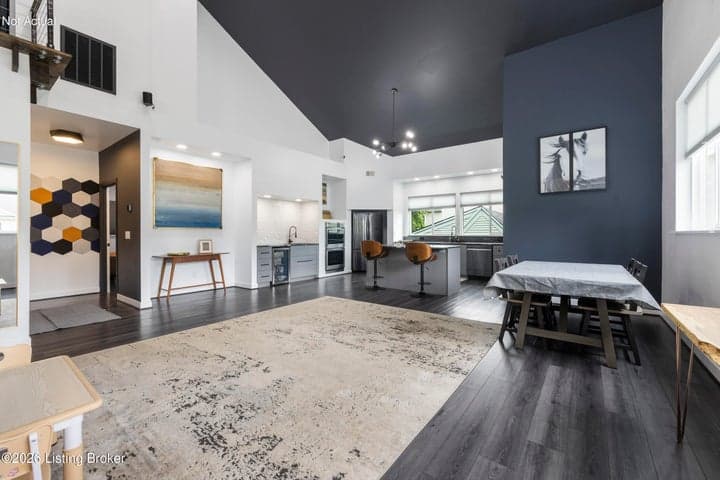 904 Riverside Dr, Louisville - photo 4 of 50