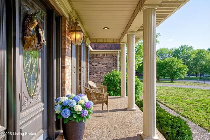 1103 Metalwood Dr, Bardstown - photo 5 of 48