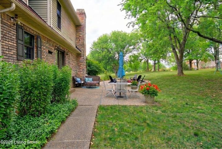 1103 Metalwood Dr, Bardstown - photo 4 of 48