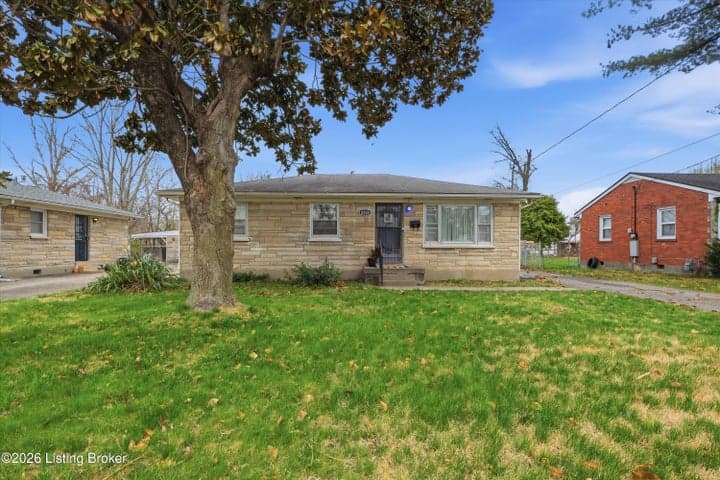 2415 Sunshine Way, Louisville