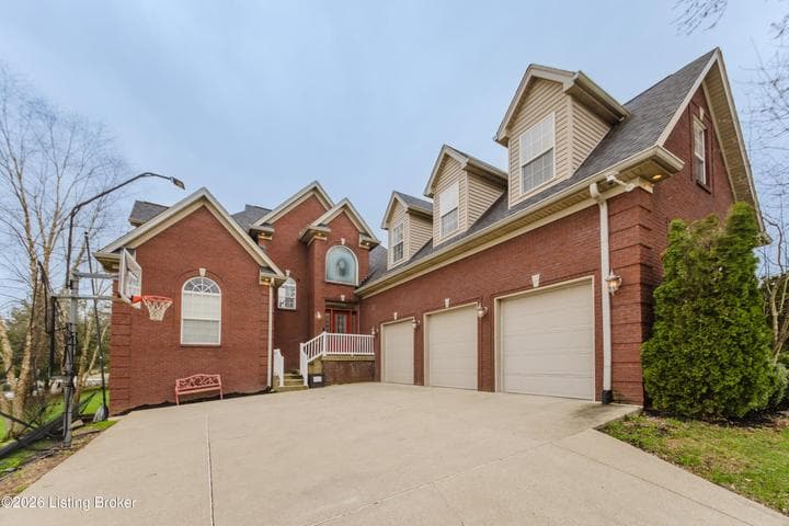 33 River Heights Blvd, Taylorsville