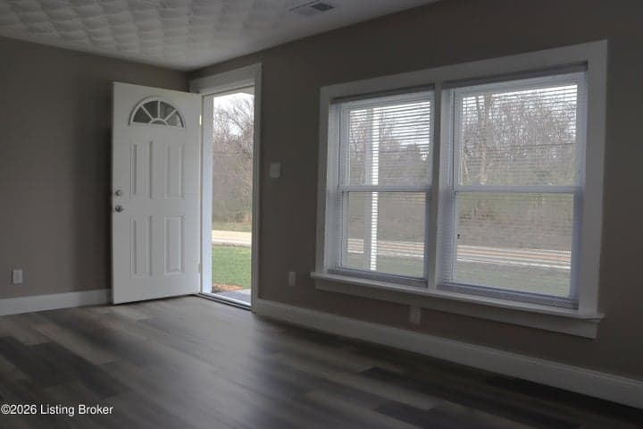 246 Cox's Ln, Taylorsville - photo 4 of 26