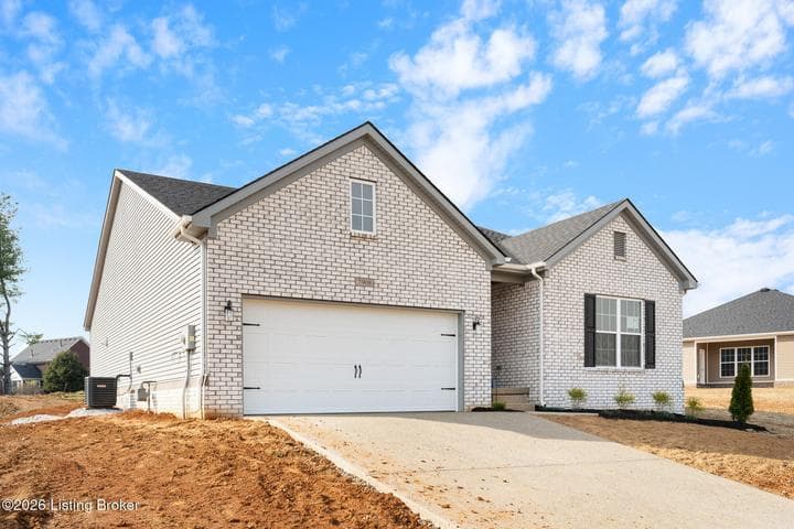 7908 Copper Drift Way, Louisville - photo 3 of 36