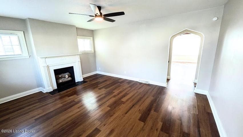 1544 Catalpa St, Louisville - photo 5 of 32