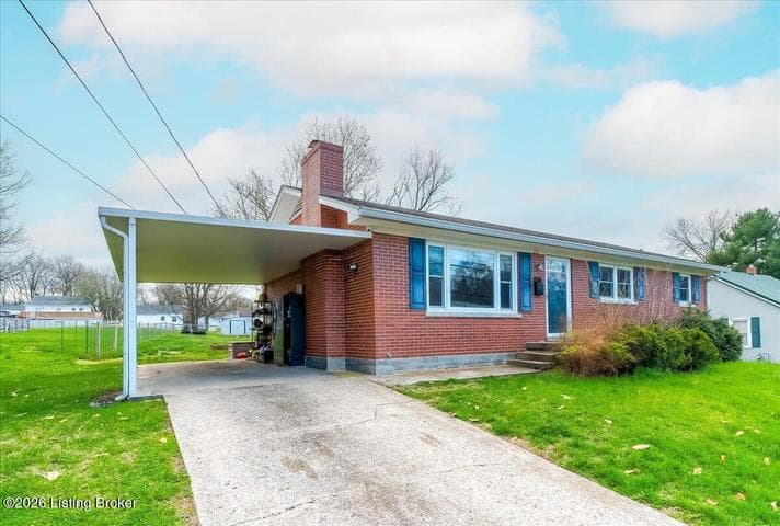 221 Lyons Dr, Frankfort - photo 4 of 31