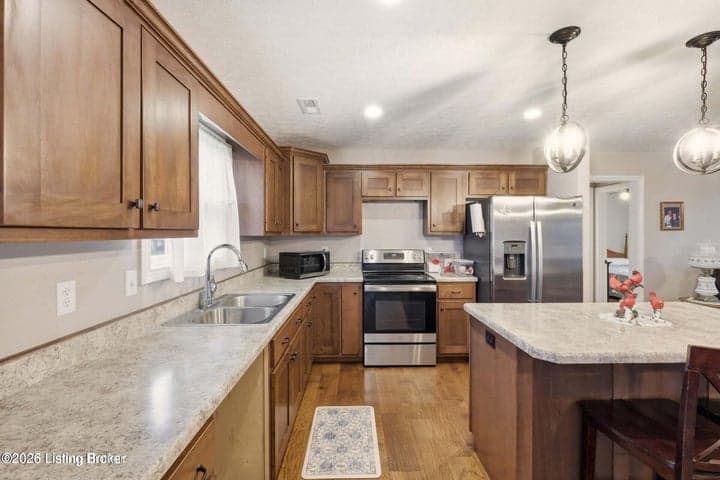 310 Oak Hill Ct, Bardstown - photo 4 of 24