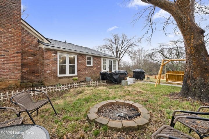 13610 Hwy 44 East, Taylorsville - photo 3 of 38