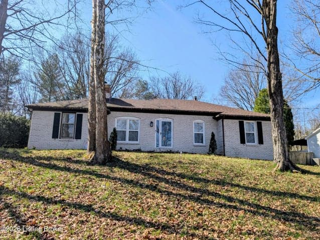 5412 Pearce Way, Crestwood - photo 2 of 37