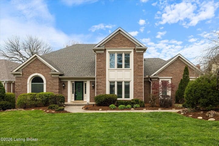 903 Lake Forest Pkwy, Louisville - photo 2 of 93