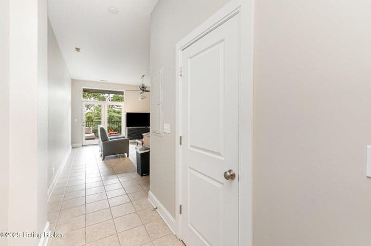 2011 Frankfort Ave, Louisville - photo 4 of 61