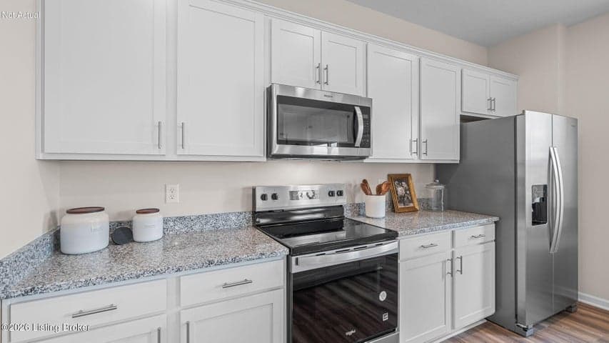 11105 Pheasant Run Ct, Louisville - photo 4 of 47