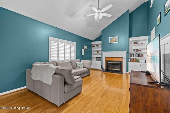 5535 Forest Lake Dr, Prospect - photo 3 of 29