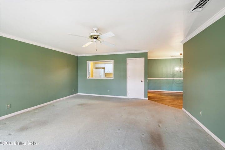 201 Ramsgate Gardens Ct, Louisville - photo 4 of 44