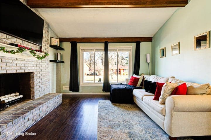 7404 Arapaho Dr, Louisville - photo 5 of 30