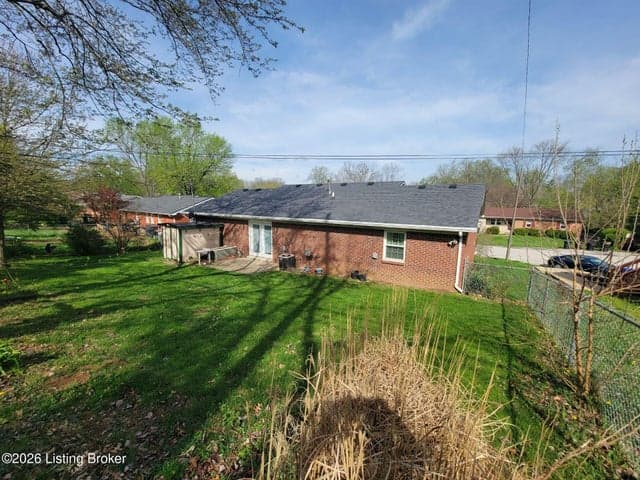 109 Valley Brook Dr, Frankfort - photo 3 of 16