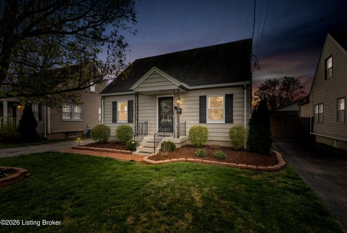 3408 Grandview Ave, Louisville - photo 2 of 52