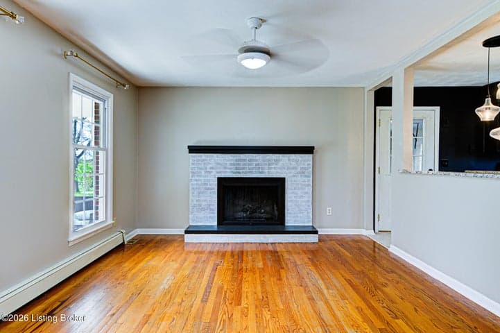 210 Alexander Dr, Elizabethtown - photo 5 of 39