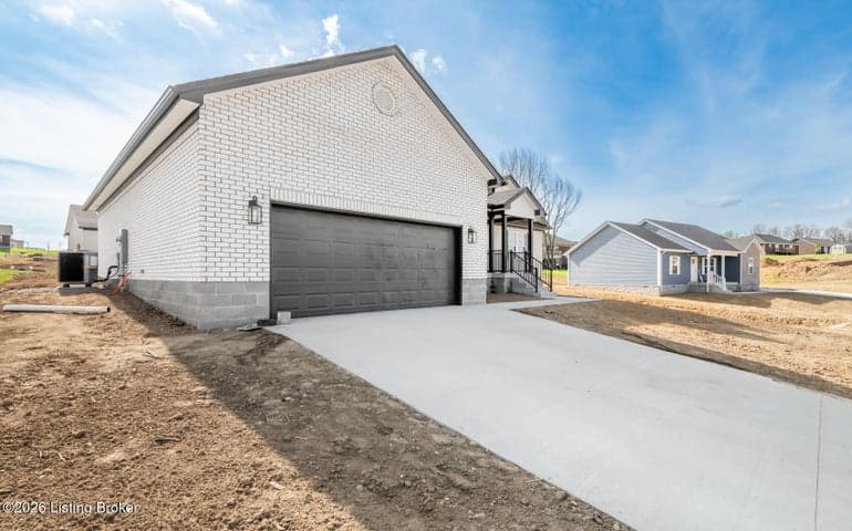 516 Braden Way, Bardstown - photo 4 of 54