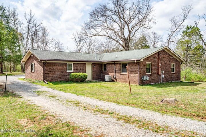 11603 Brentlinger Ln, Louisville - photo 4 of 45