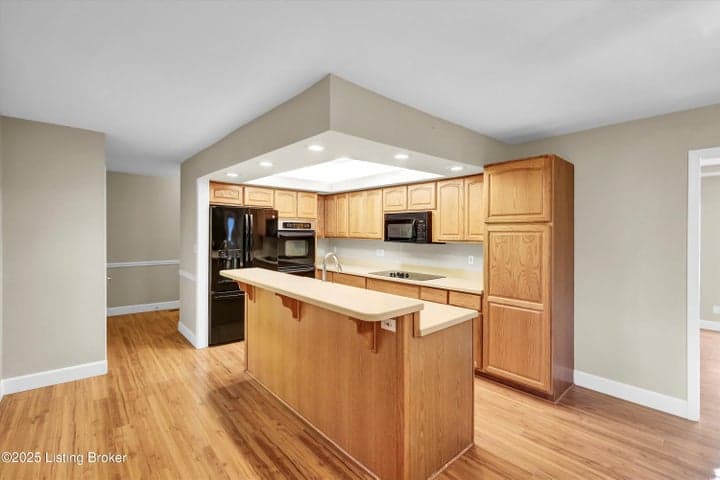 11605 Brentlinger Ln, Louisville - photo 5 of 31