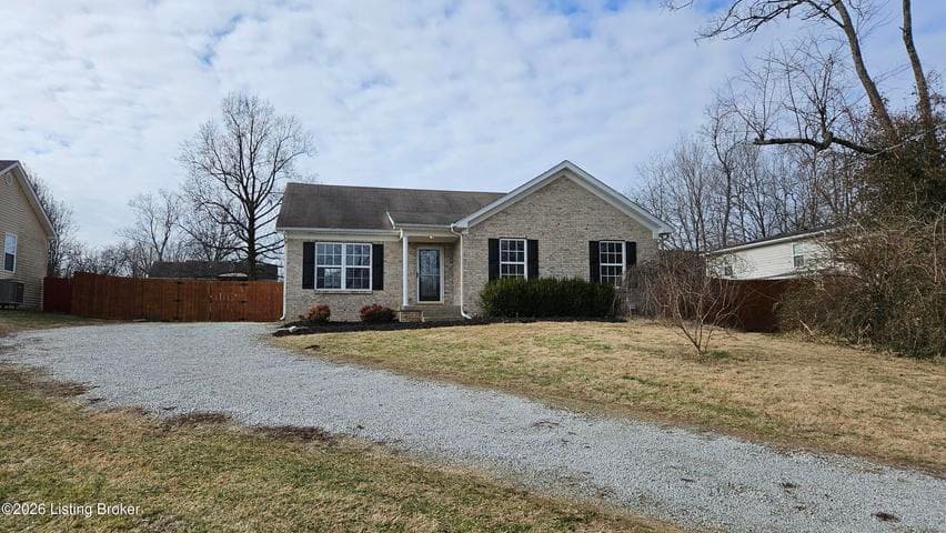 6222 Sumac Ln, Crestwood - photo 2 of 67