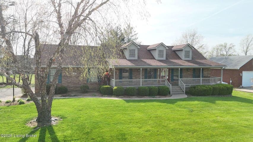 167 Mill Falls St, Shepherdsville - photo 2 of 77