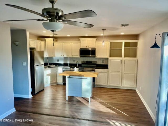 751 Hite Ave, Louisville - photo 2 of 22