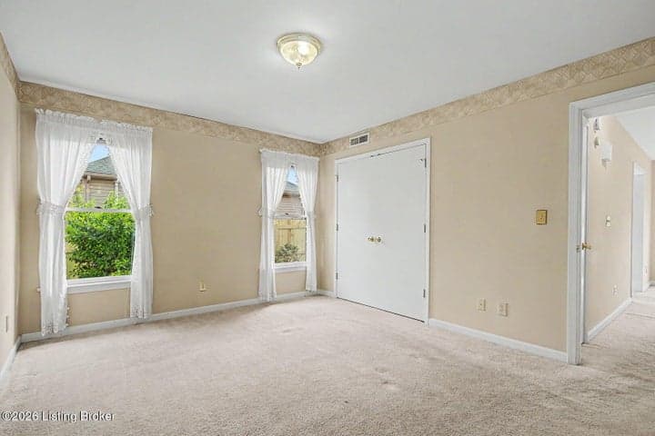 3207 Dewdrop Ct, Louisville - photo 3 of 28